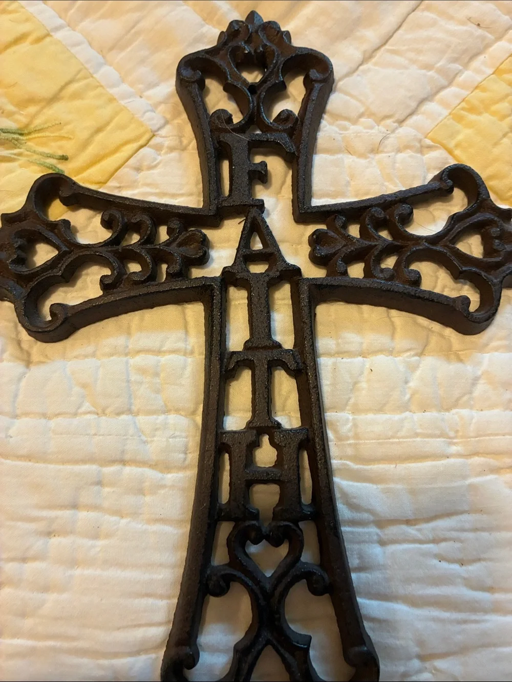 unbranded ornamental cast